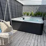 Ferienhaus Summer House-nowoczesne Z Jacuzzi I Ladowarka Do Samochodu