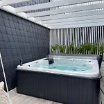 Summer House-nowoczesne Z Jacuzzi I Ladowarka Do Samochodu