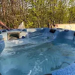 Summer House-nowoczesne Z Jacuzzi I Ladowarka Do Samochodu Ferienhaus *