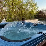 Ferienhaus Summer House-nowoczesne Z Jacuzzi I Ladowarka Do Samochodu *