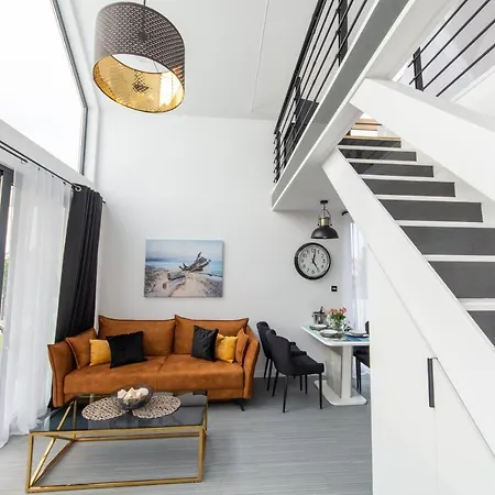 Summer House-nowoczesne Z Jacuzzi I Ladowarka Do Samochodu Дом отдыха *