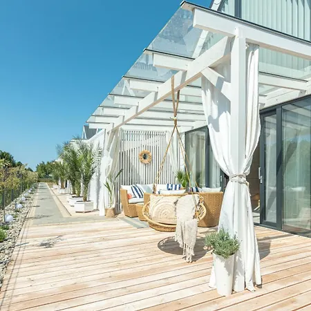 Дом отдыха Summer House-nowoczesne Z Jacuzzi I Ladowarka Do Samochodu *