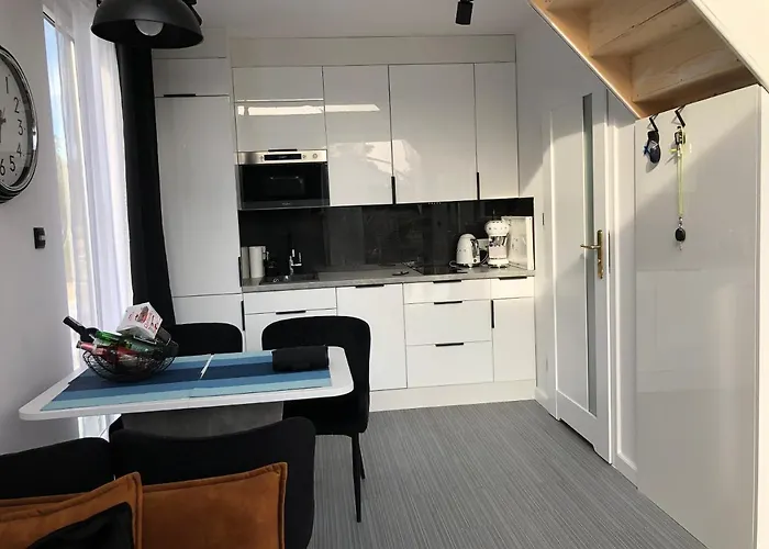 Summer House-nowoczesne Z Jacuzzi I Ladowarka Do Samochodu