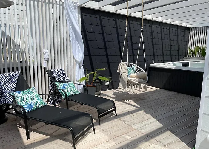 Summer House-nowoczesne Z Jacuzzi I Ladowarka Do Samochodu Casa vacanze Wrzosowo (Kamien)